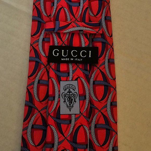 GUCCI Mens 100% Silk Tie Red Coral Blue Modern Print Made In Italy - Picture 1 of 15